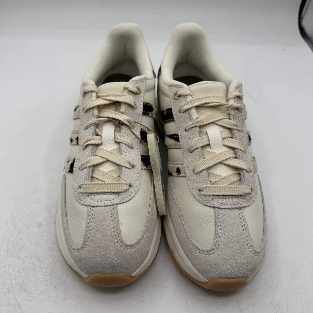 Adidas Run 70s 2.0 Running Shoes Womens Sz 7 Cream/Leopard Sneakers‎ JP6160